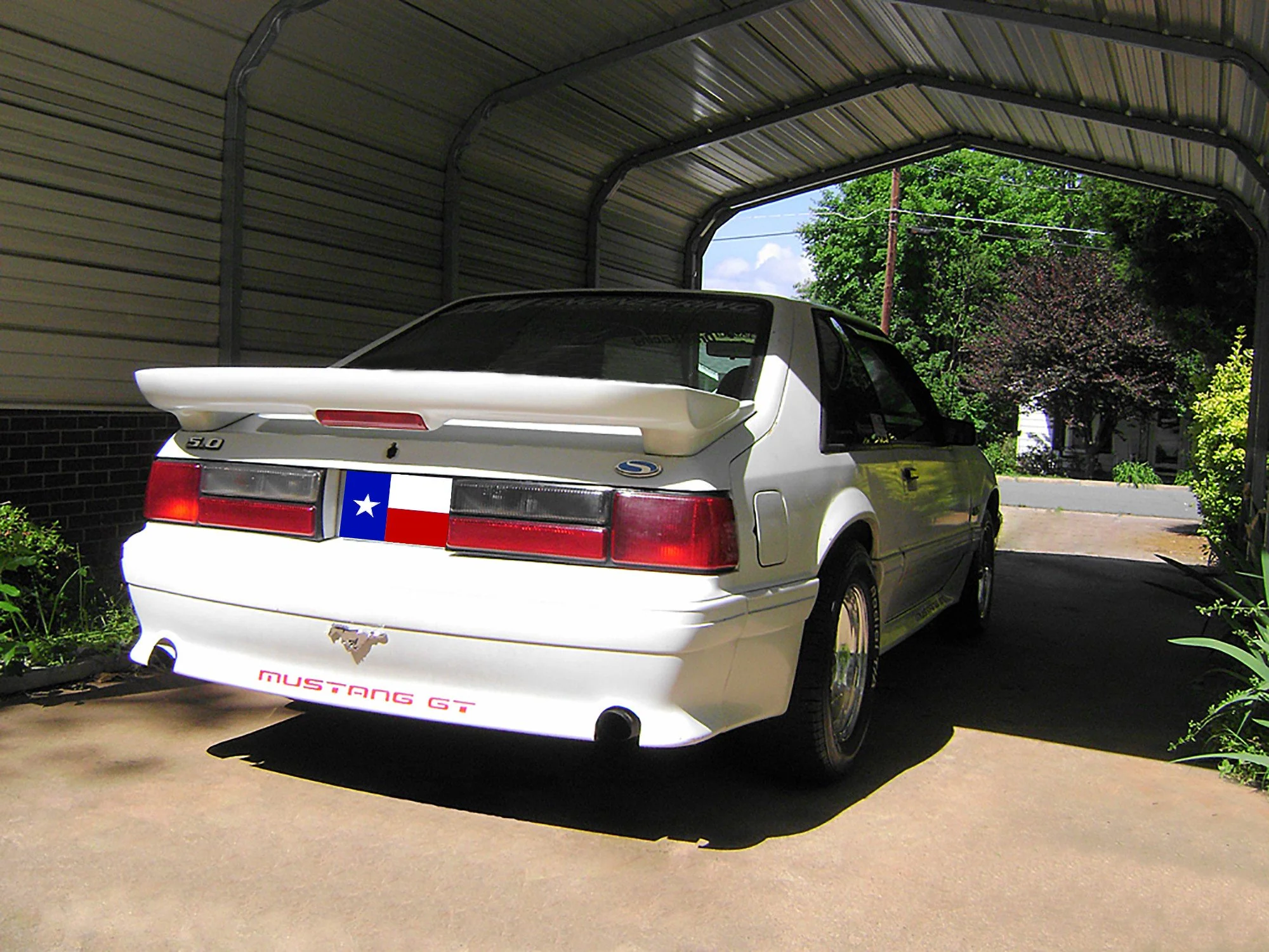 Ford Mustang Hatchback "Saleen Style" Factory 2Post No Light Spoiler (1979-1993) - Image 6