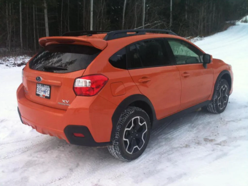 Subaru XV Crosstrek Factory Roof No Light Spoiler (2012-2017) - Image 8